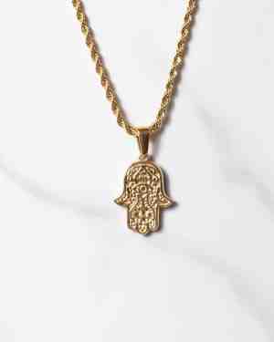 Halsband i guld med hängsmycke Fathimas hand – elegant och symboliskt smycke