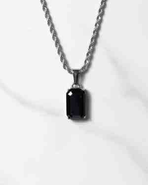Stilrent smycke för herrar - silverhalsband med black onyx hängsmycke