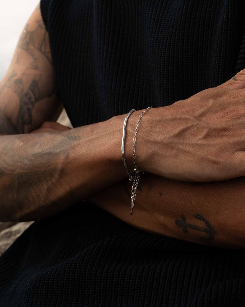 Hebi armband silver